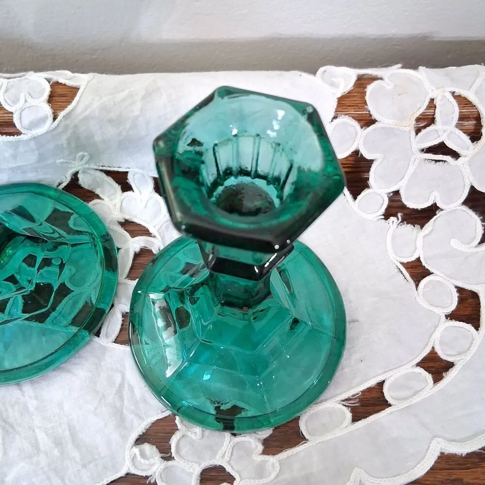 Vintage Pair Of Emerald Green Glass Candle Stick Holder 4.5